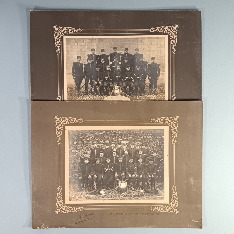 ENSEMBLE DE 2 GRANDES PHOTOS CARTONNEES DU 7 ème REGIMENT DE CUIRASSIERS 1907 ET 1908 FORMAT 30 X 40 cm